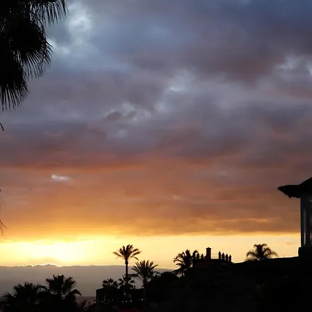 Bahia Del Duque 5*