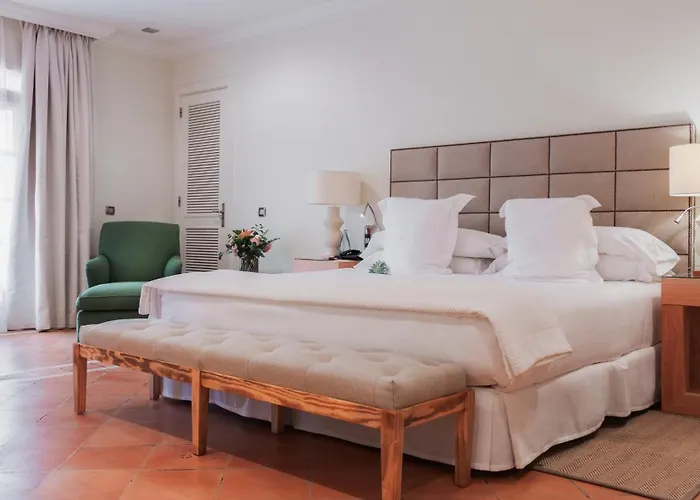 Bahia Del Duque 5*