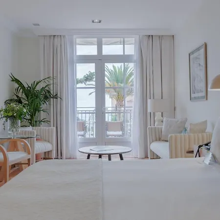 Bahia Del Duque מלון 5*